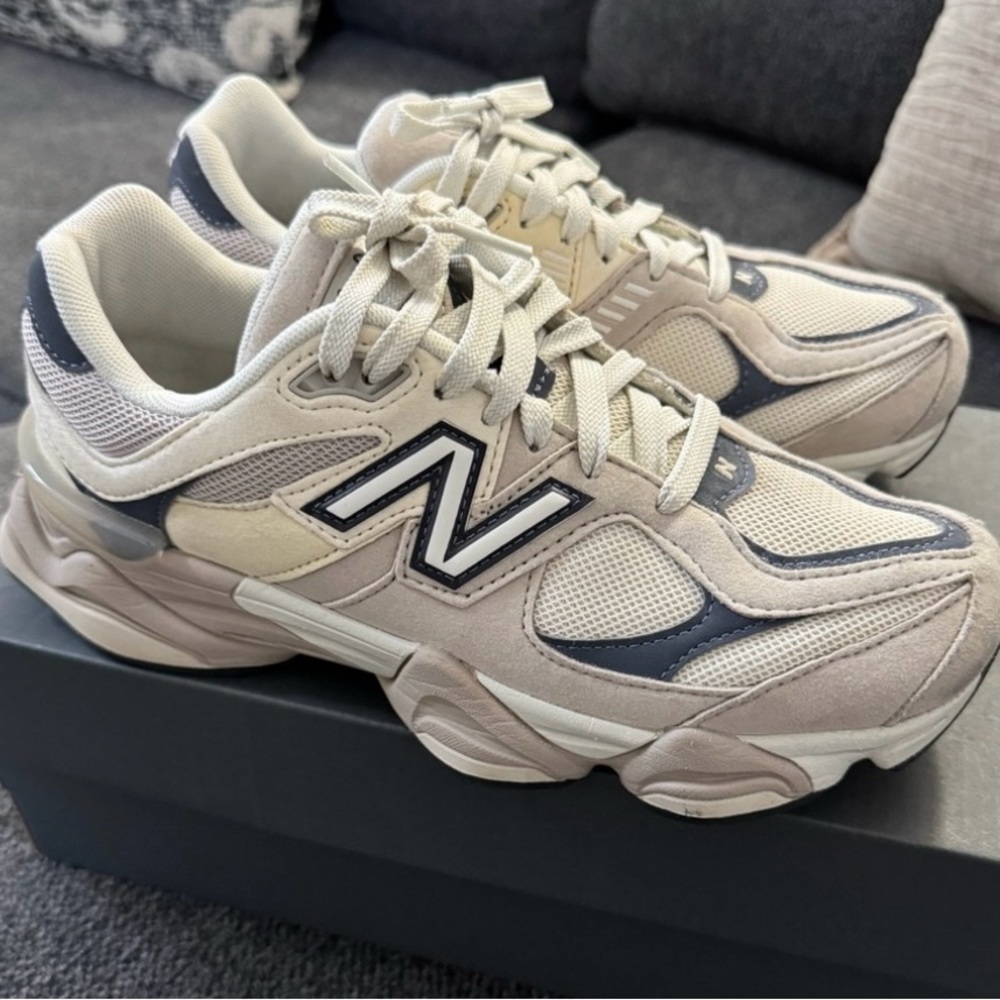 New Balance Grey Beige